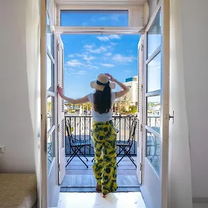 https://plaza-home.rethymnohotels.net